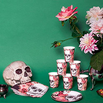 Selldorado 24-teiliges Halloween Deko Tisch Set (bestehend aus 6X Trinkbecher, 6X Untersetzer & 12x Servietten) – Gruselige Day of The Dead Tischdeko für Halloween, Feste, Party, Dekoration (Schädel)